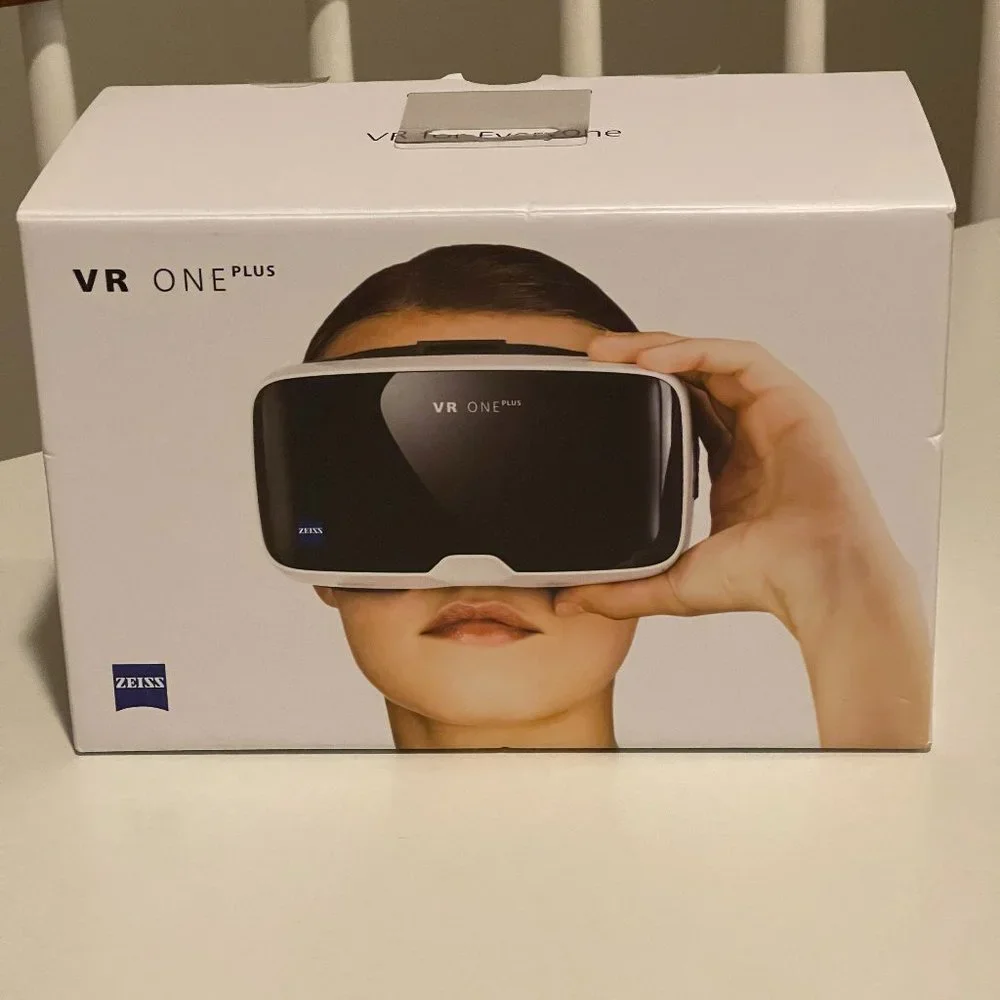 ZEISS VR One Plus Virtual Reality Headset - Like New